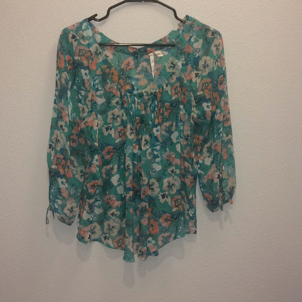 SALE! LAUREN CONRAD Sheer Floral Bttn Dwn Top Sz S